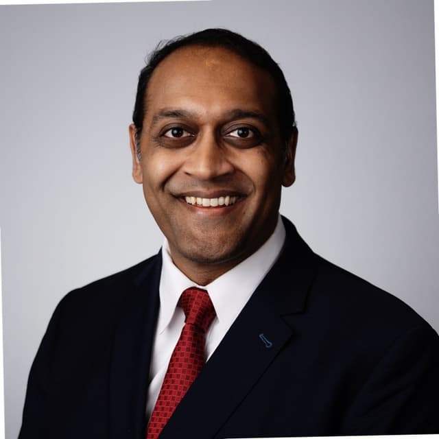 Praveen Anumolu '01